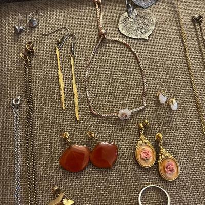 Jewelry Lot
