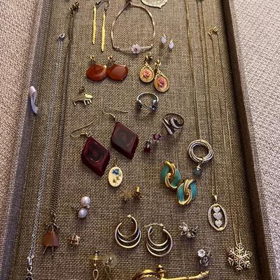 Jewelry Lot