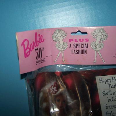 LOT 152 30TH ANINVERSARY TARGET EXCLUSIVE BARBIE NEW IN PACKAGE