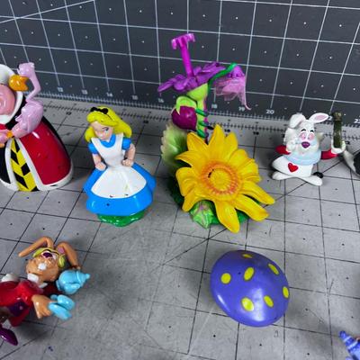 Alice In Wonderland Disney Figurines 