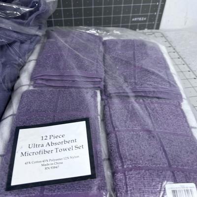 NEW Micro Fiber Towel Sets (2) 