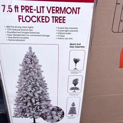 7.5 Vernon Pre-lite Christmas Tree