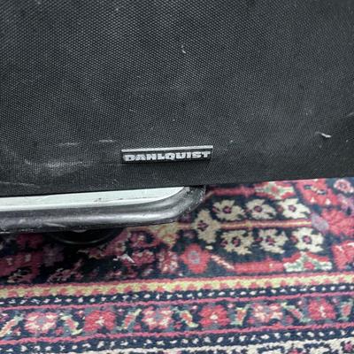 DAHLQUIST Pair of Cabinet Speakers