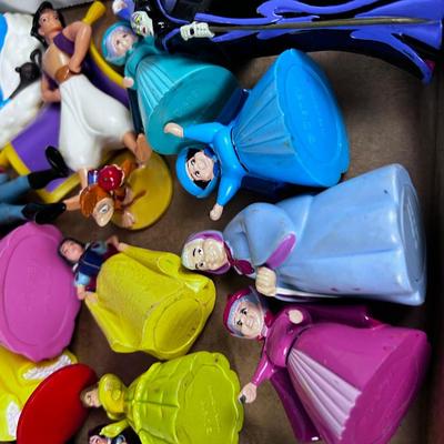 All the Disney Princesses and Such Toys