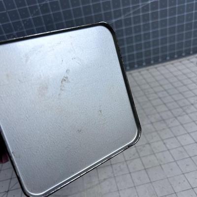 Vintage Nabisco Cracker Tin 