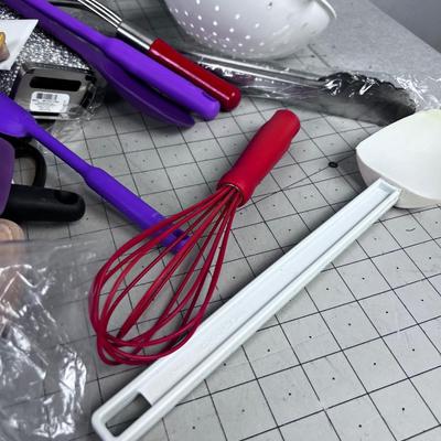 Super Kitchen Utensil Lot 