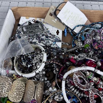 Tray of Costume Jewelry: Rings, Necklaces, Some Vintage 