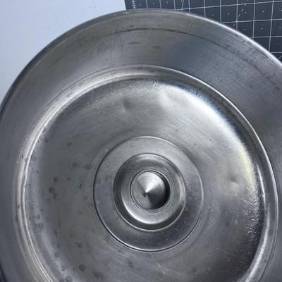 Aluminum lidded Glass Cake Plate