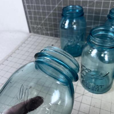 Blue Ball Perfect MASON Jars (7) 
