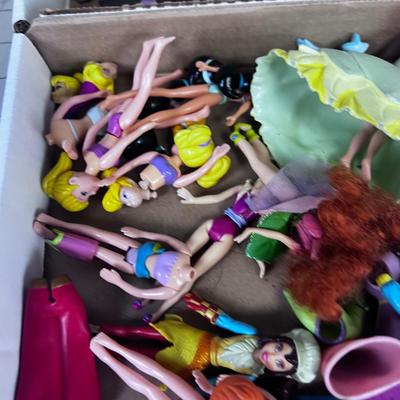 2 Trays of 3 & 4" Disney Dolls and Rubber Dress Collection Plus Parts and Accessories 