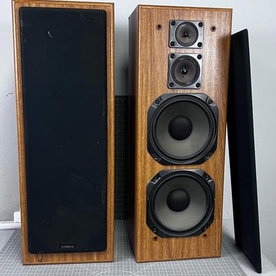 Speakers FISHER TOWERS 