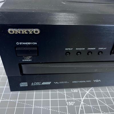 ONKYO Compact Disc Changer With Remote (6) Disc Changer