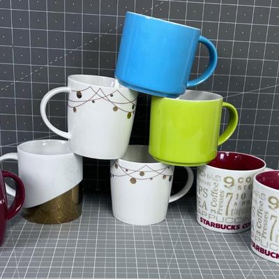 Starbucks Branded Collection (8) 