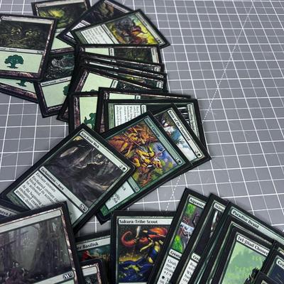 COLLECTIBLE MAGIC Cards in Sleeves in Near Mint 