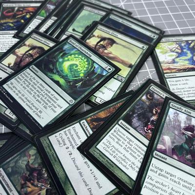 COLLECTIBLE MAGIC Cards in Sleeves in Near Mint 
