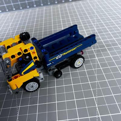 Lego TECHNIC # 42147