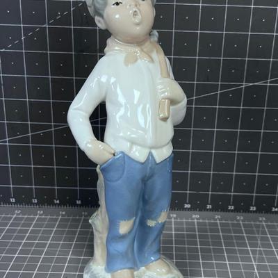 REX Figurine: Hobo Boy 