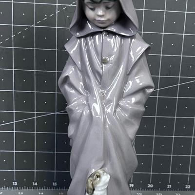 Hummel / Goebel Figurine: Hooded Boy with Dog