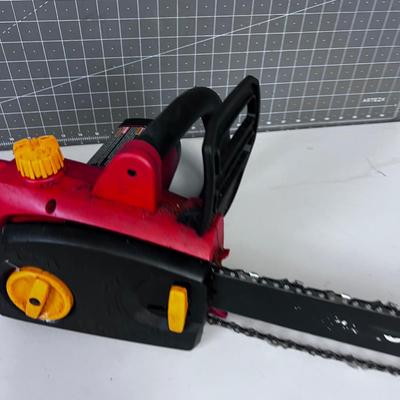 HOMELITE Electric Chain Saw 