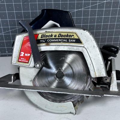Black & Decker Skill Saw 