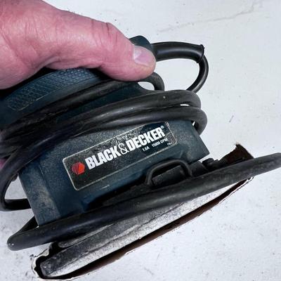 Black & Decker Sander 