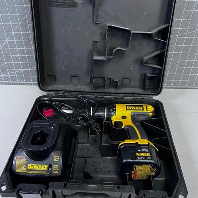 DeWalt  12Volt Cordless Drill with Charger and Case