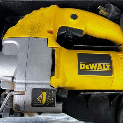 DeWalt  Electric Jig Saw DW317 With Case