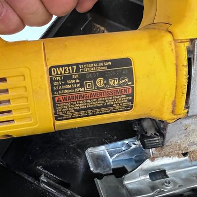 DeWalt  Electric Jig Saw DW317 With Case
