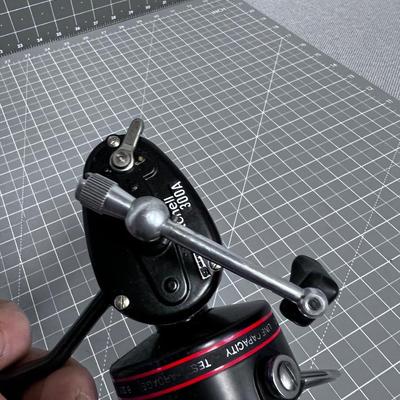 (2) Open Face Fishing Reels