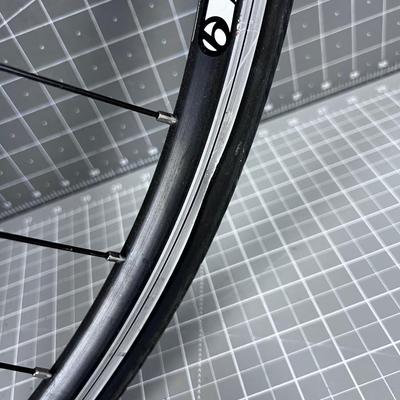 BONTRAGER AT-750  25" Wheel 