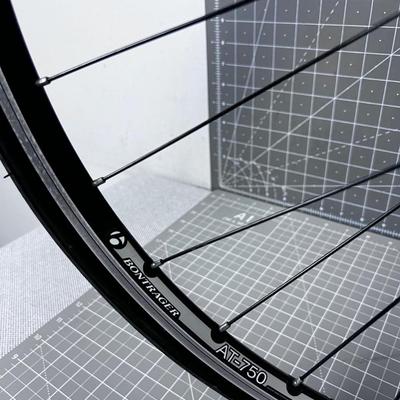 BONTRAGER AT-750  25" Wheel 