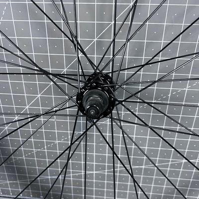 BONTRAGER AT-750  25" Wheel 