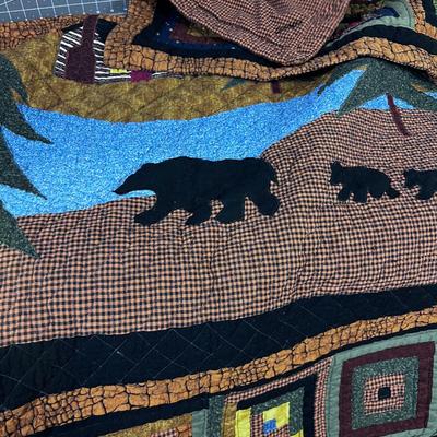 Darling, Twin Full Black Bear QUILT with Matching Sham 