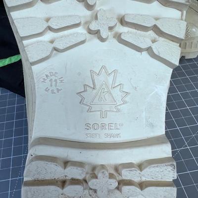 SOREL Boots (2) Men's with Liners