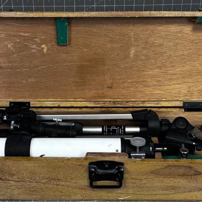 Telescope with CASE 