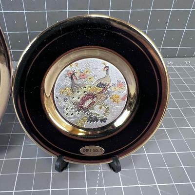 2 Small Chokin Plates with Stand PEACOCKS 