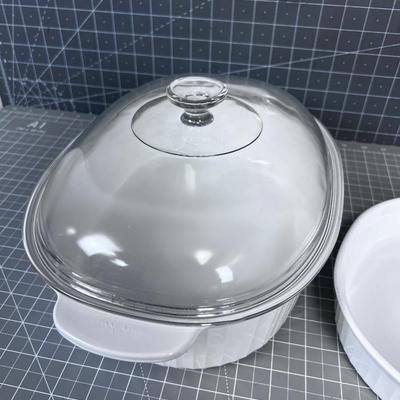 Corning Ware 2 Dishes and 1 Lid 