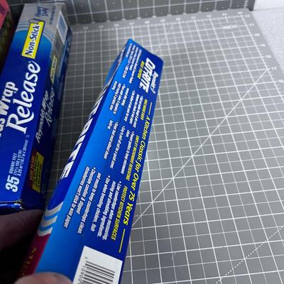 5 Rolls of Kitchen Papers; Wax, Foil & Parchment 
