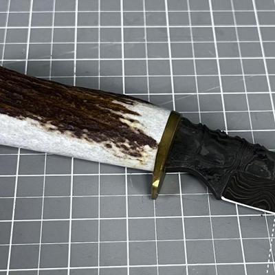 Stag Handled, Damascus Blade, Hunting Knife with Gut Hook