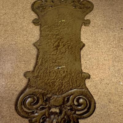 Cast Metal Outdoor Thermometer