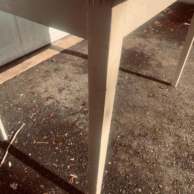 Enamel & Wood Table (G-MG)