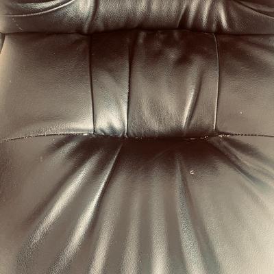Office Chair (O-MG)