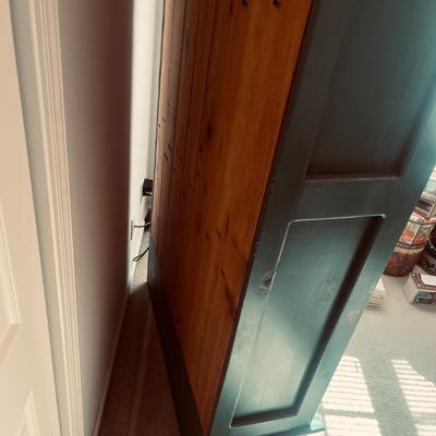 Teal Painted Wooden Bookcase (O-MG)