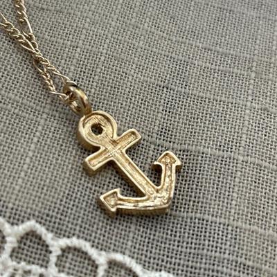 Gold tone silver rhinestone anchor necklace
