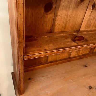 Rustic Wood Hutch Topper (O-MG)
