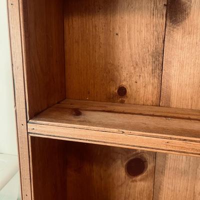 Rustic Wood Hutch Topper (O-MG)