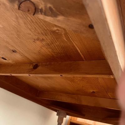 Solid Wood Table (O-MG)