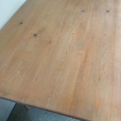 Solid Wood Table (O-MG)
