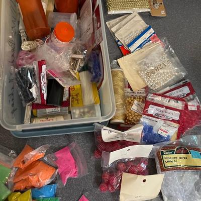 B9- Beads (incl Perler beads, sand)