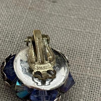 Japan blue beaded clip on earrings